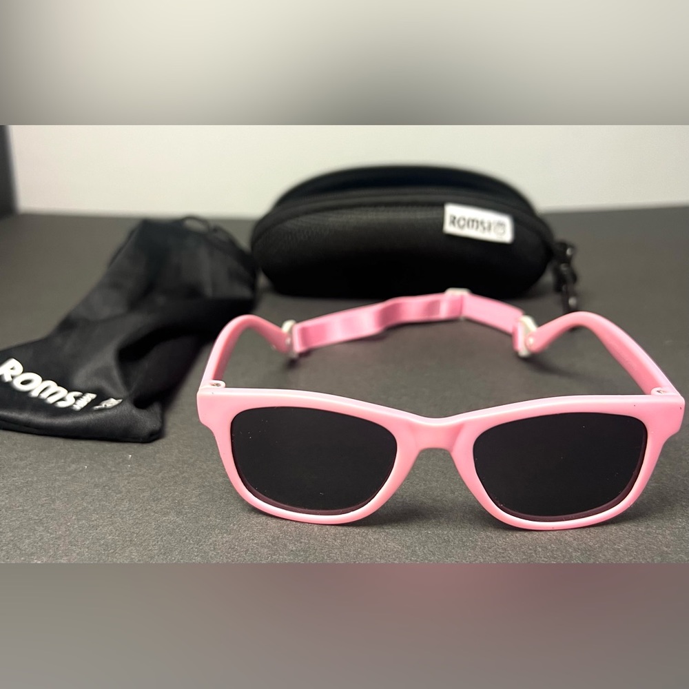 Roms Baby- Pink sunglasses with fabric pouch‎ and case, Pre- Owned